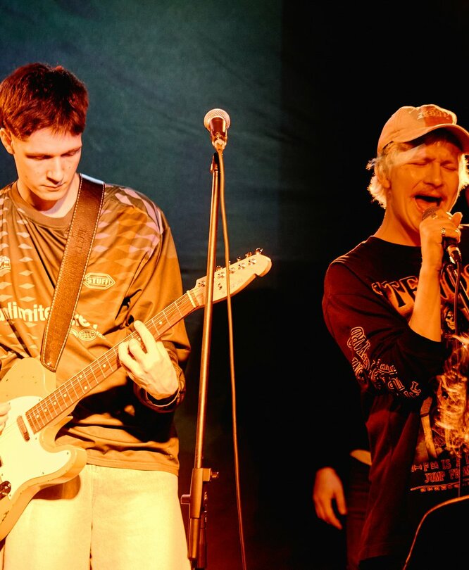 Здесь был Юра